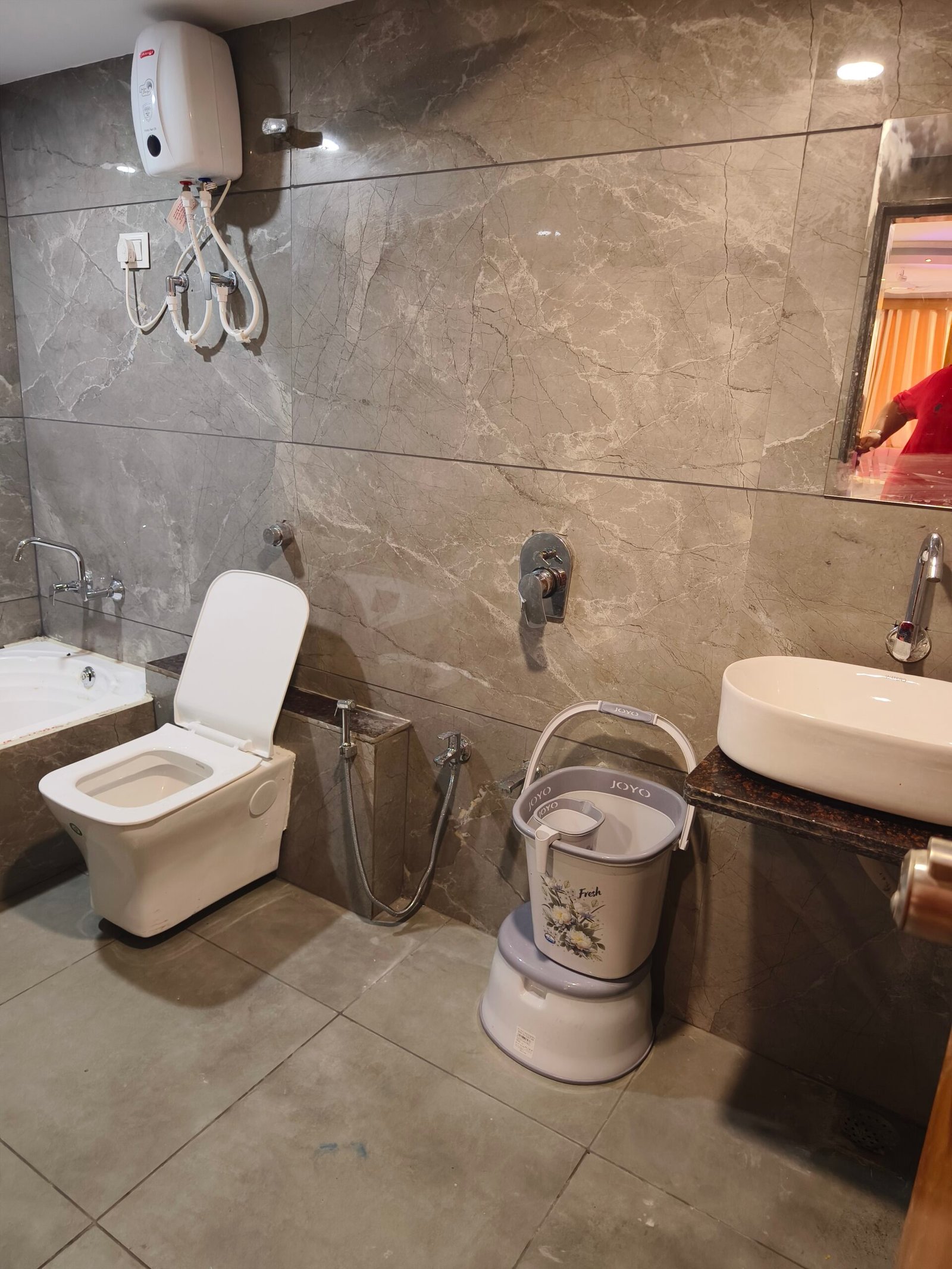 filter: 0; fileterIntensity: 0.0; filterMask: 0; captureOrientation: 90;
algolist: 0;
multi-frame: 1;
brp_mask:0;
brp_del_th:0.0000,0.0000;
brp_del_sen:0.0000,0.0000;
delta:null;
module: photo;hw-remosaic: false;touch: (-1.0, -1.0);sceneMode: 5767168;cct_value: 0;AI_Scene: (-1, -1);aec_lux: 0.0;aec_lux_index: 0;albedo:  ;confidence:  ;motionLevel: -1;weatherinfo: null;temperature: 37;